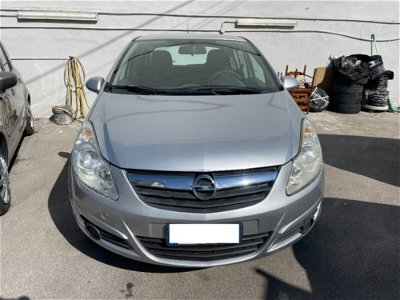 Opel Corsa 1.2 5 porte Club usata