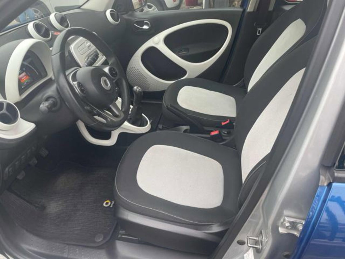 smart forfour forfour 70 1.0 Passion (11)