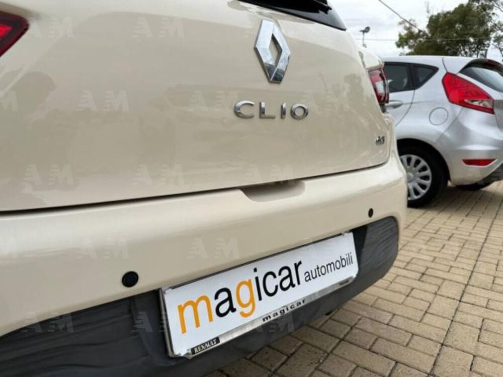 Renault Clio Sporter 1.5 dCi 8V 75CV Wave (14)