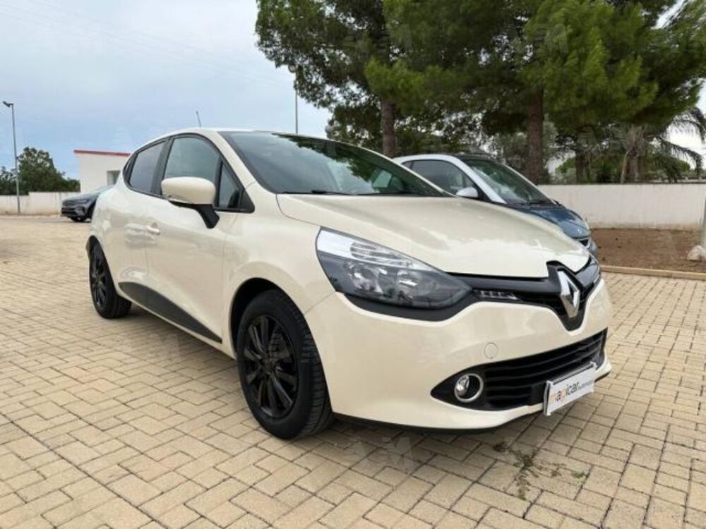Renault Clio Sporter 1.5 dCi 8V 75CV Wave (3)