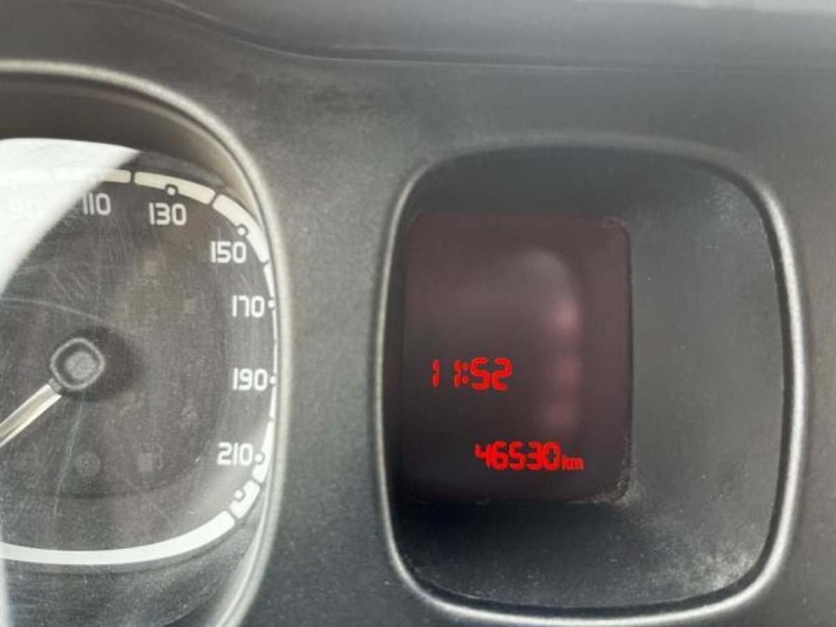 Fiat Panda 1.3 MJT S&S Easy (10)