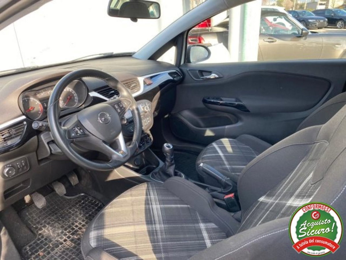 Opel Corsa Coupé 1.2 Advance (5)