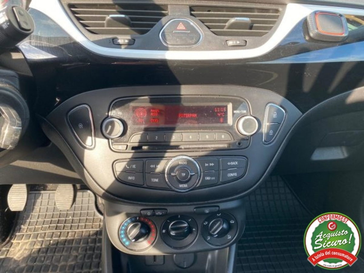 Opel Corsa Coupé 1.2 Advance (7)