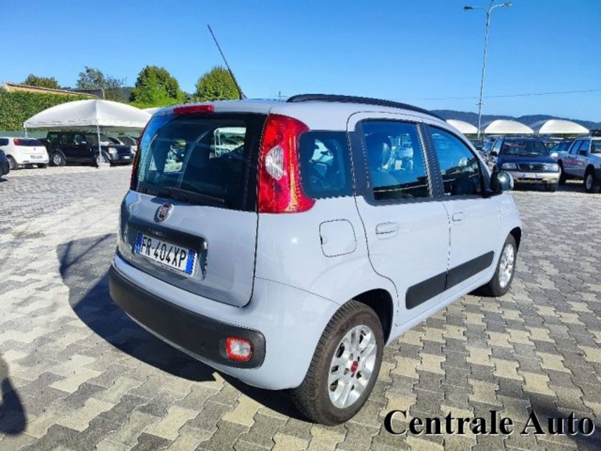 Fiat Panda 1.3 MJT 95 CV S&S Lounge (2)