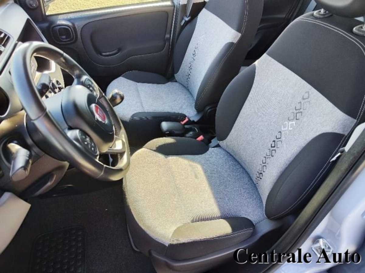 Fiat Panda 1.3 MJT 95 CV S&S Lounge (13)