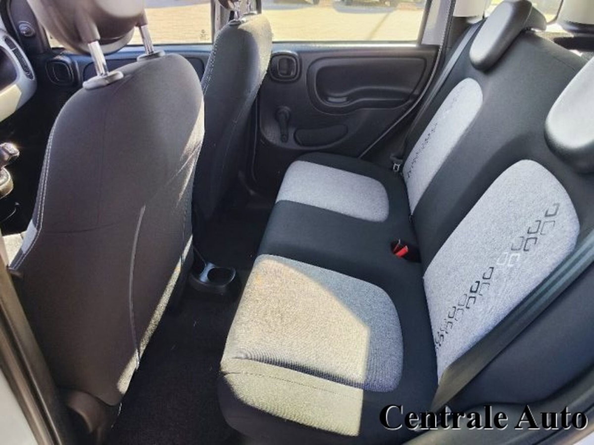 Fiat Panda 1.3 MJT 95 CV S&S Lounge (15)