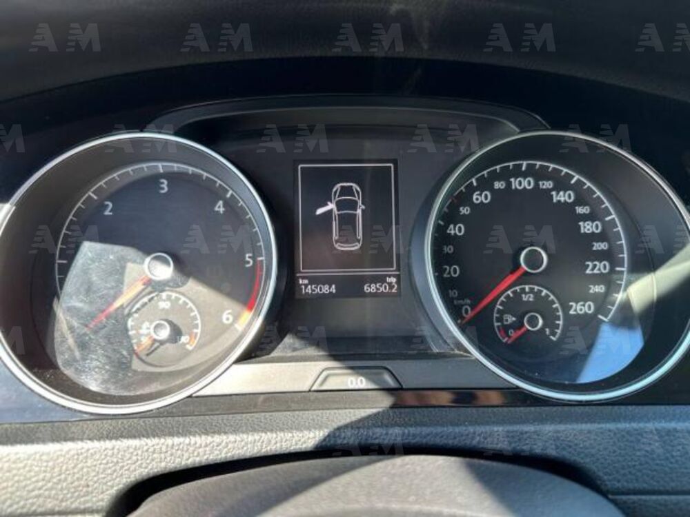 Volkswagen Golf 1.6 TDI 5p. Highline BlueMotion Technology (8)