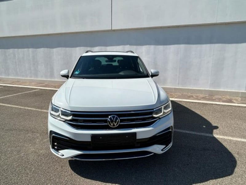 Volkswagen Tiguan 2.0 TDI 200 CV SCR DSG 4MOTION R-Line
