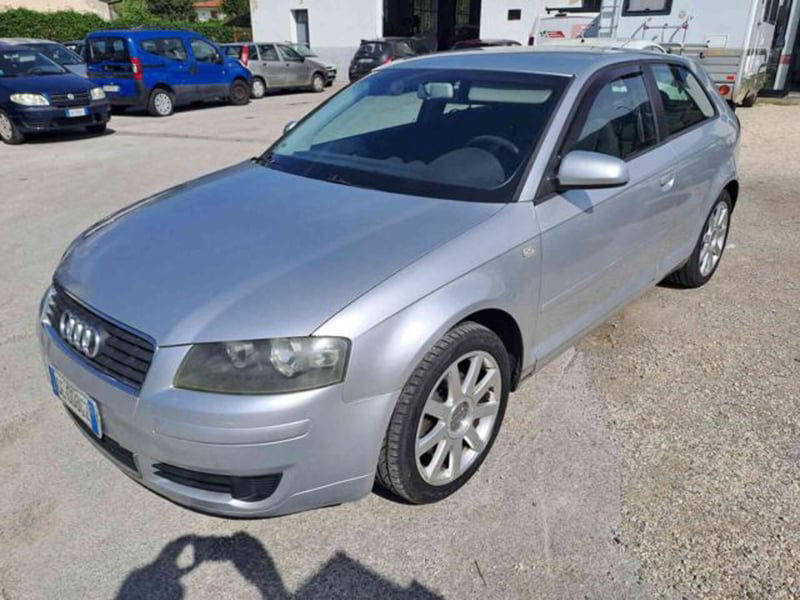 Audi A3 2.0 16V TDI Attraction 