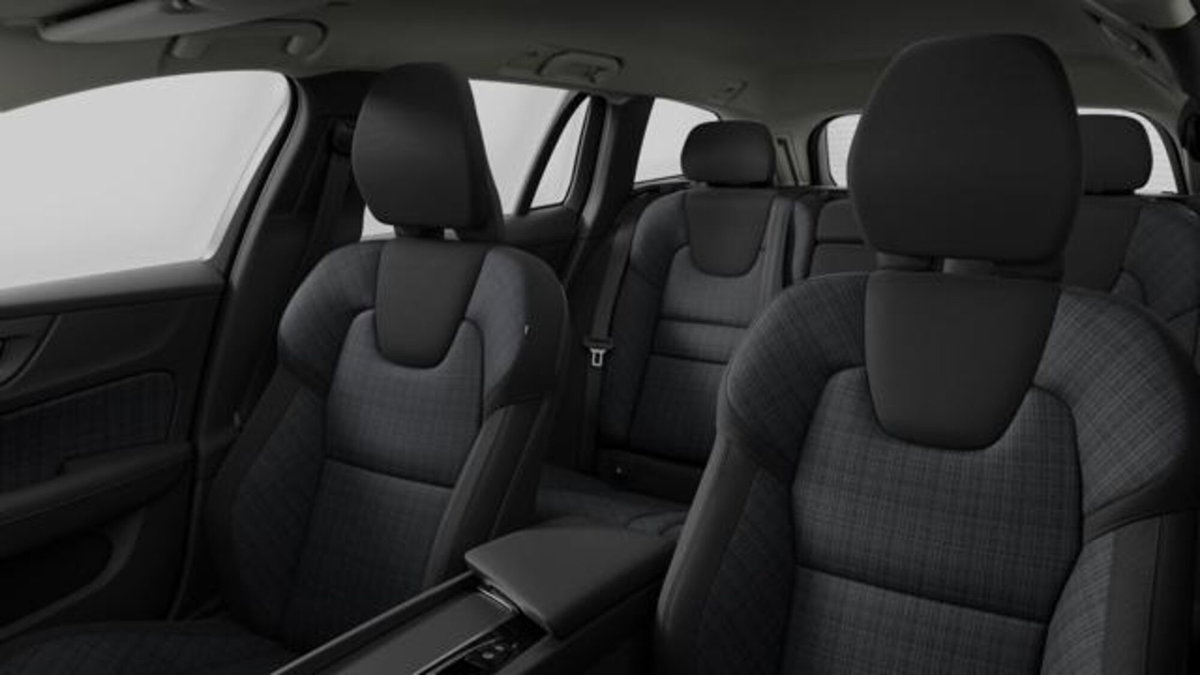 Volvo V60 B4 (d) automatico Core (10)
