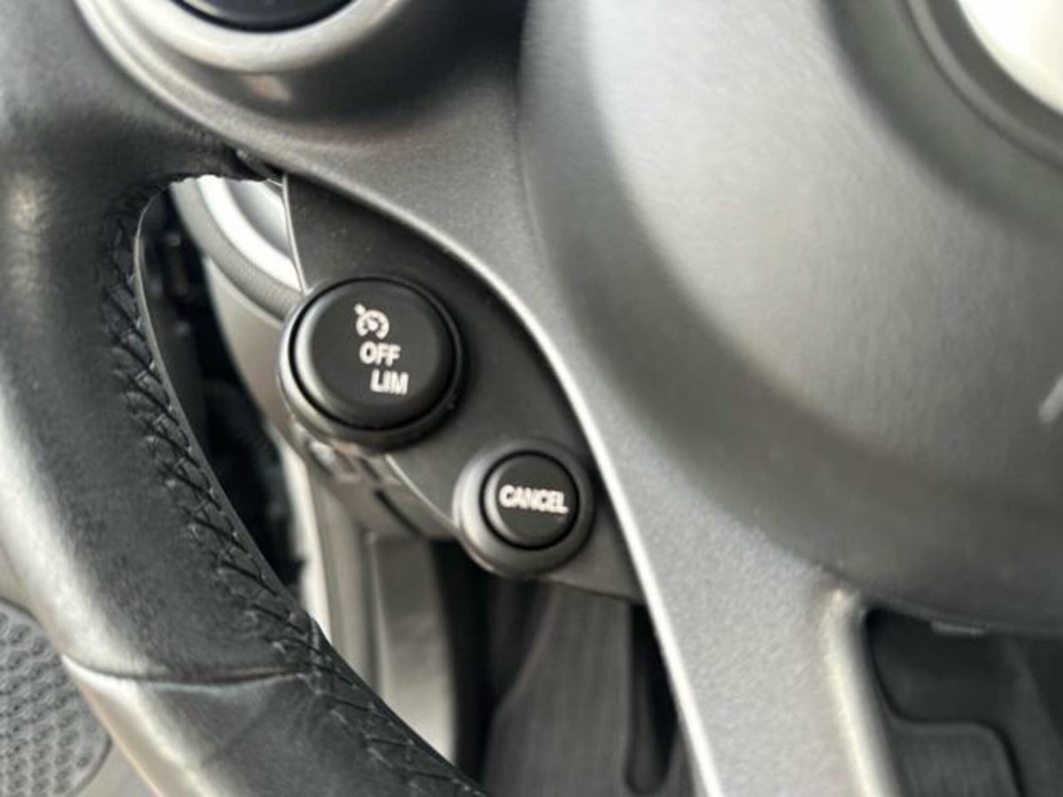 smart Fortwo Cabrio 70 1.0 twinamic cabrio Passion (13)