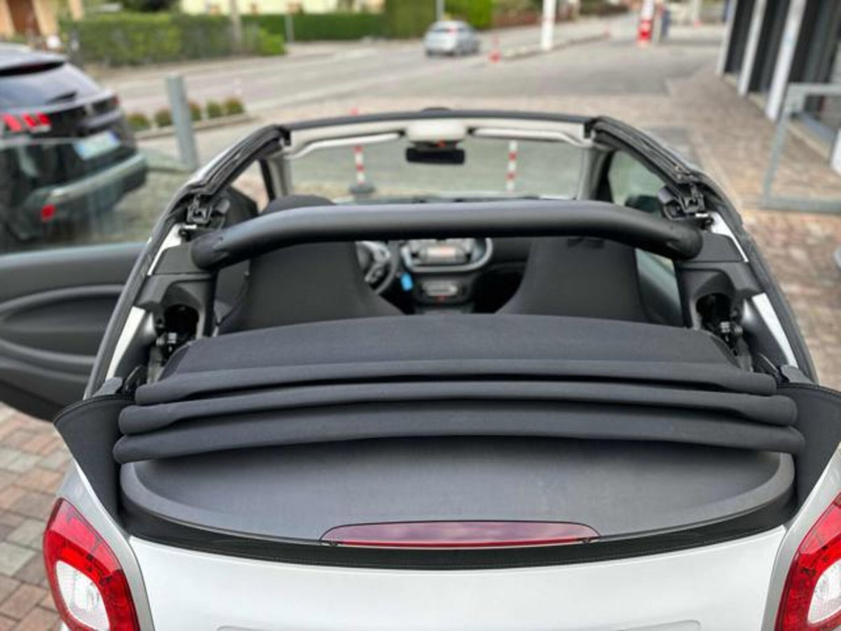 smart Fortwo Cabrio 70 1.0 twinamic cabrio Passion (7)