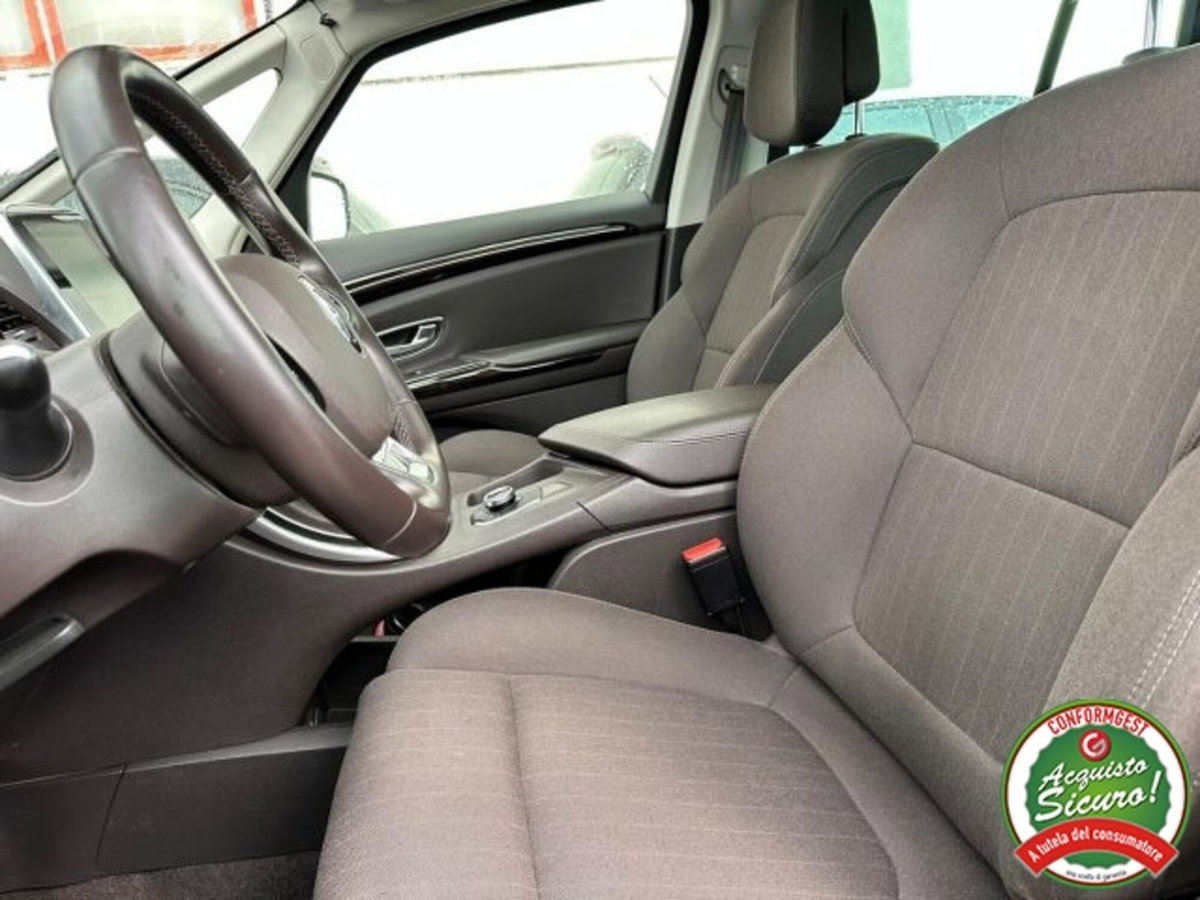 Renault Espace dCi Energy  Zen (10)