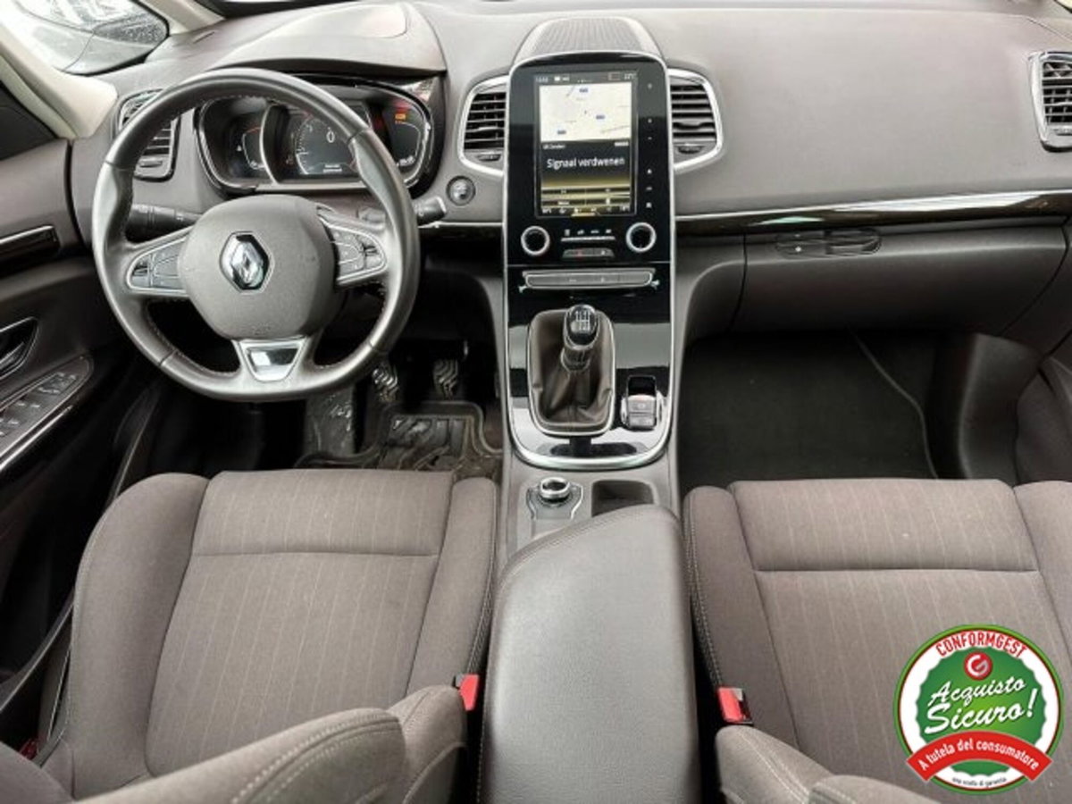 Renault Espace dCi Energy  Zen (11)