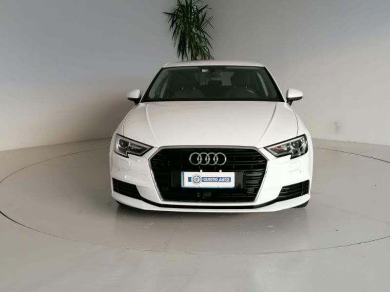Audi A3 Sportback 30 g-tron S tronic Business