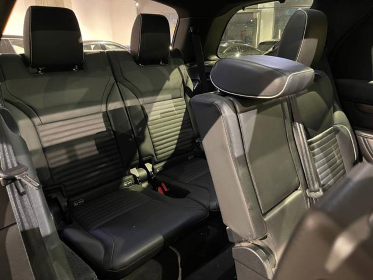 Land Rover Discovery 3.0 TD6 249 CV HSE (10)