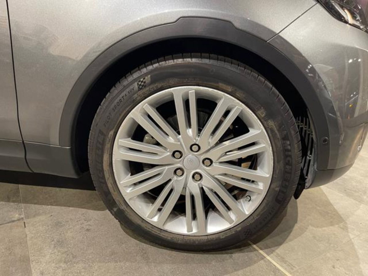 Land Rover Discovery 3.0 TD6 249 CV HSE (19)