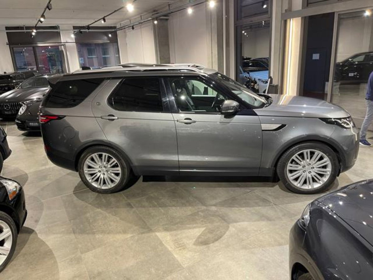 Land Rover Discovery 3.0 TD6 249 CV HSE (3)