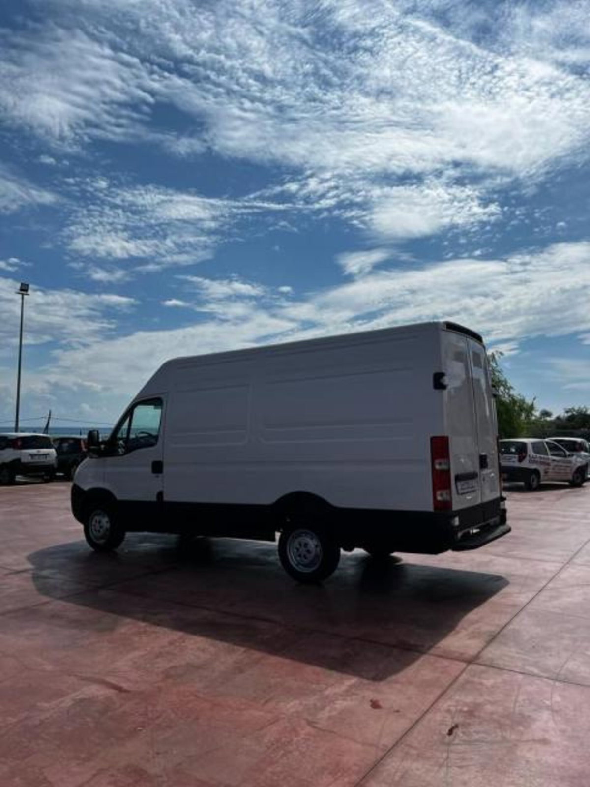 Iveco Daily Furgone 29L15C 2.3 HPT PC-SL-TM Combi (3)