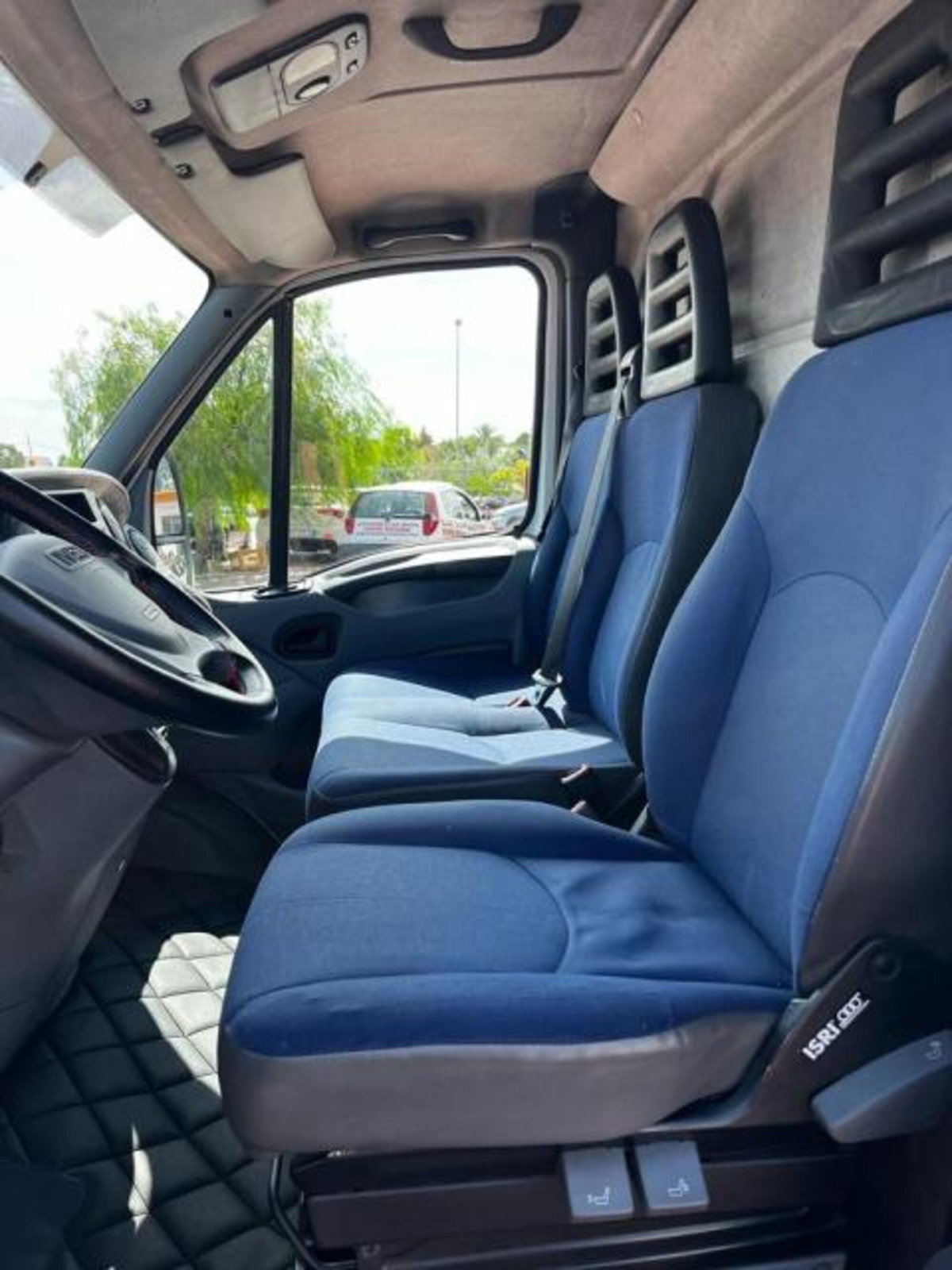 Iveco Daily Furgone 29L15C 2.3 HPT PC-SL-TM Combi (6)