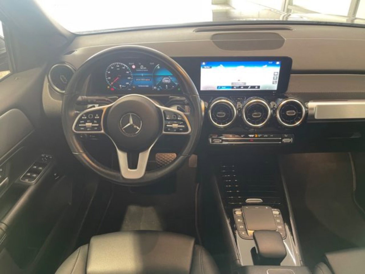 Mercedes-Benz GLB 200 d Automatic Business (14)