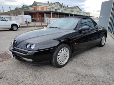 Alfa Romeo Spider 2.0i 16V Twin Spark cat my 95 usata