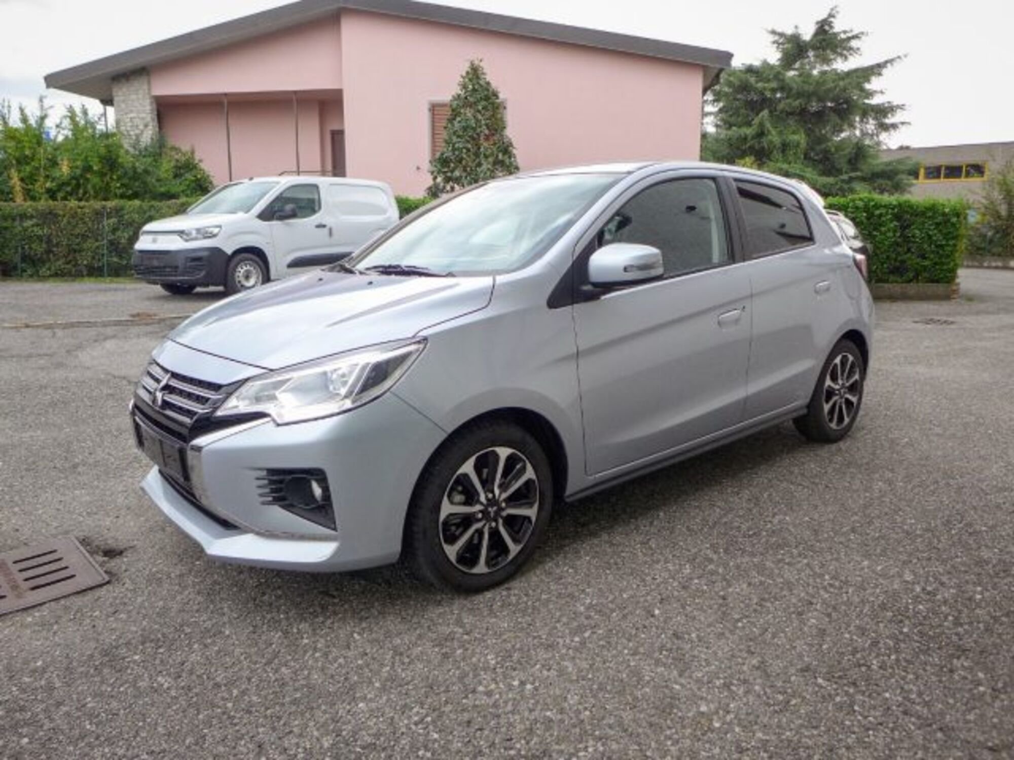 Mitsubishi Space Star 1.2 ClearTec AS&G Instyle SDA CVT 