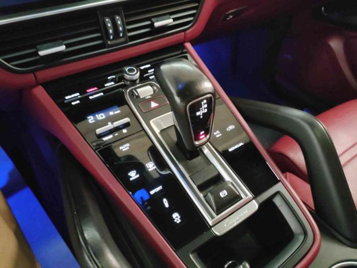 Porsche Cayenne 3.0 V6 (10)