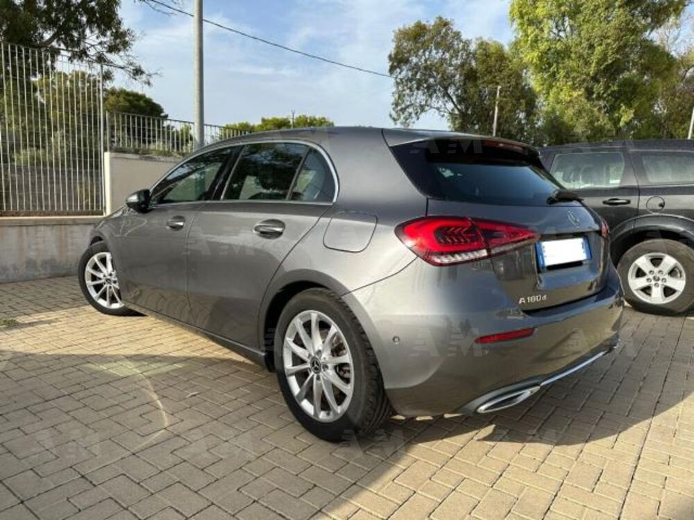 Mercedes-Benz Classe A 180 d Sport (5)