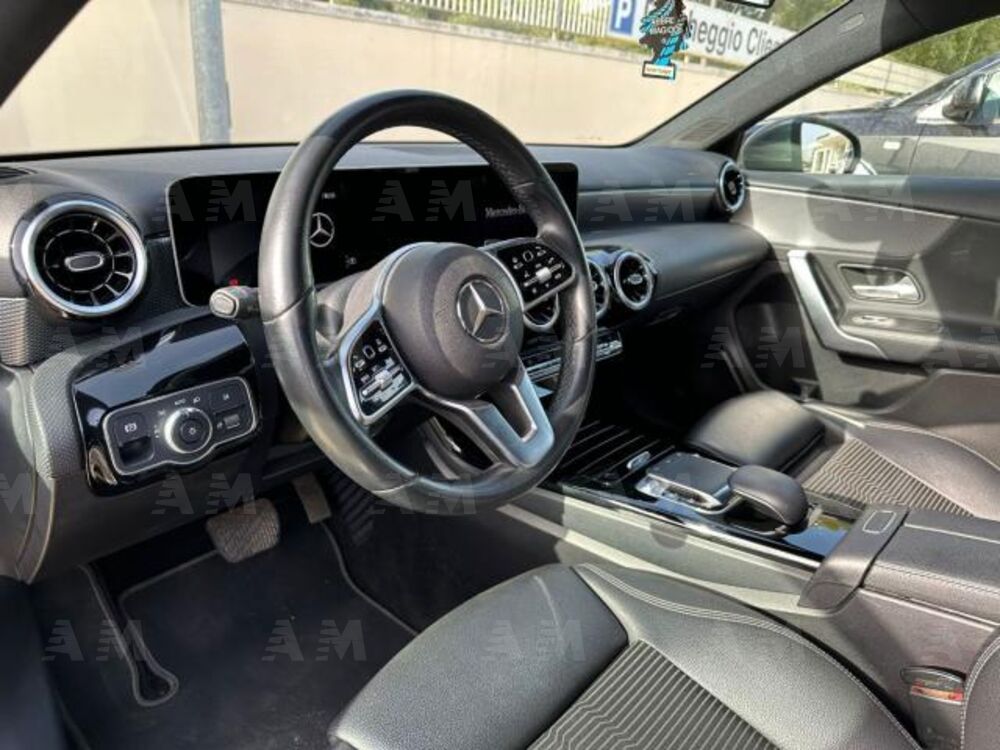 Mercedes-Benz Classe A 180 d Sport (6)