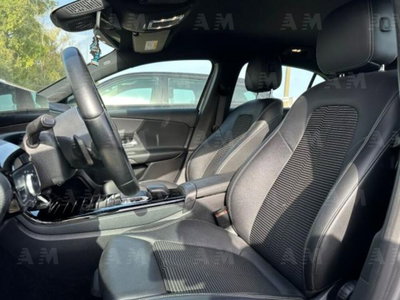 Mercedes-Benz Classe A 180 d Sport (7)
