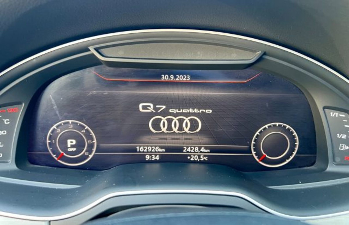Audi Q7 3.0 TDI 272 CV quattro tiptronic Business Plus (17)