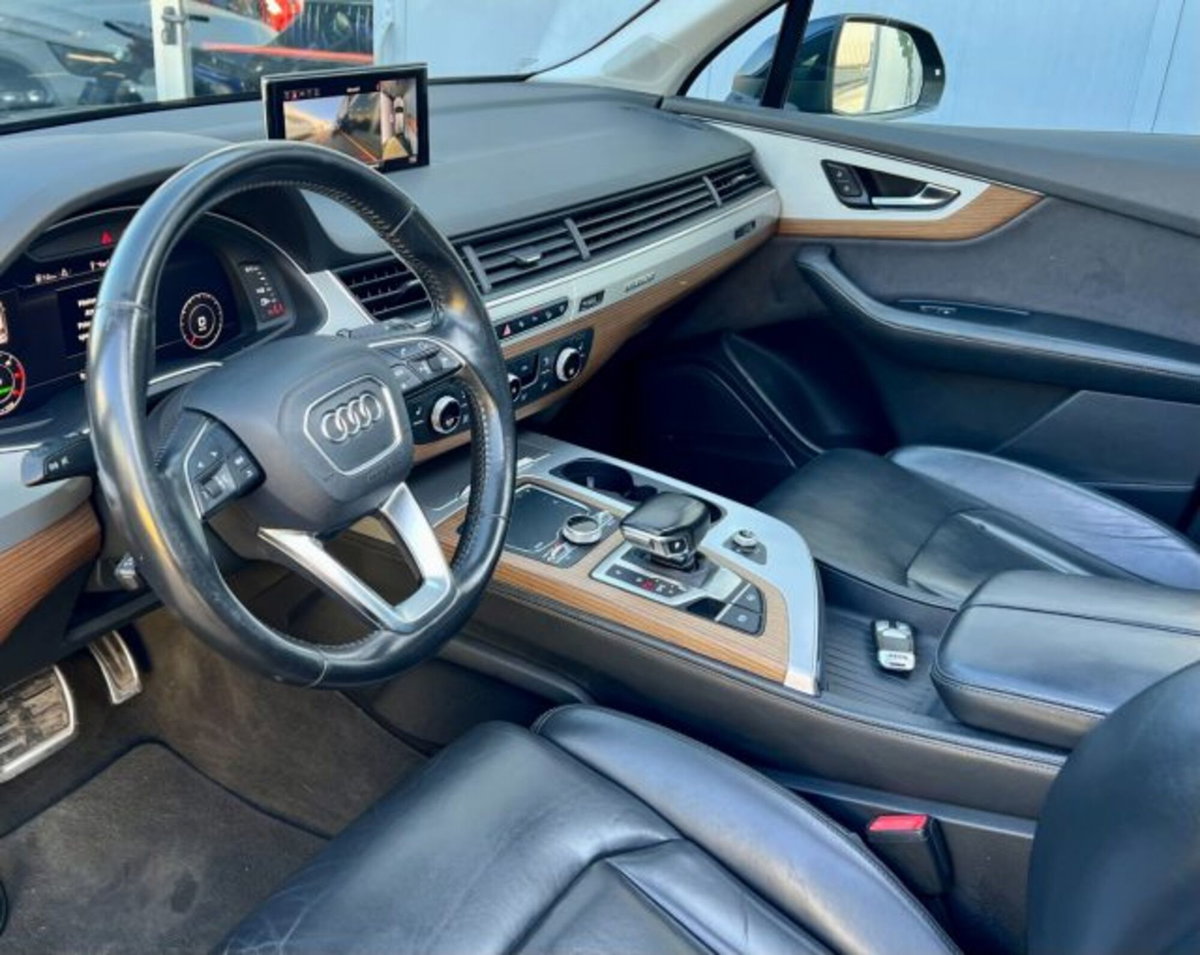 Audi Q7 3.0 TDI 272 CV quattro tiptronic Business Plus (7)