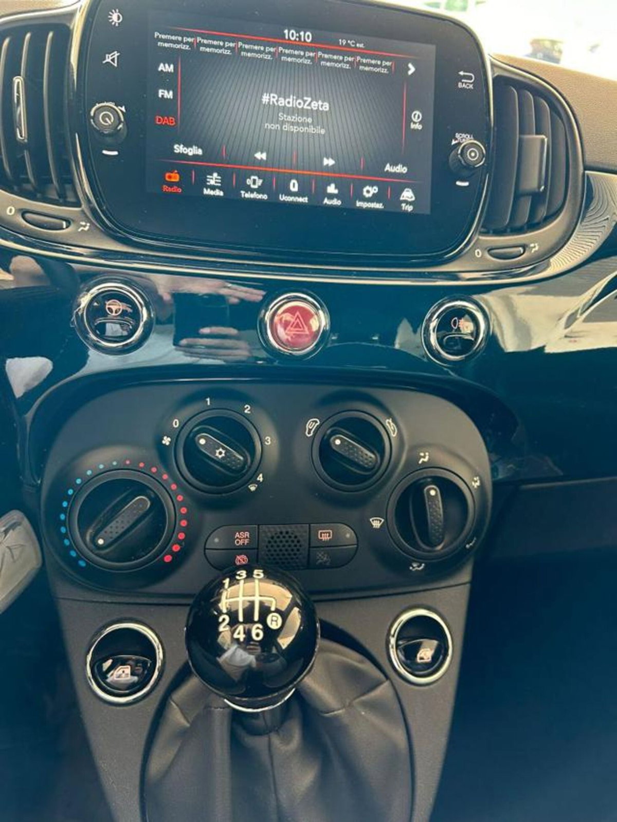 Fiat 500 1.0 Hybrid Lounge (5)