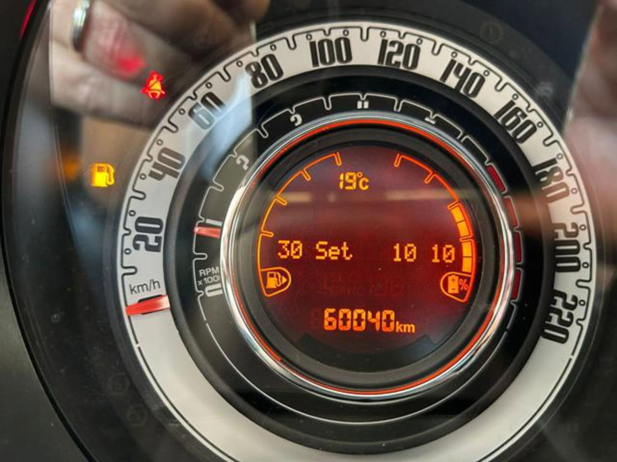Fiat 500 1.0 Hybrid Lounge (6)