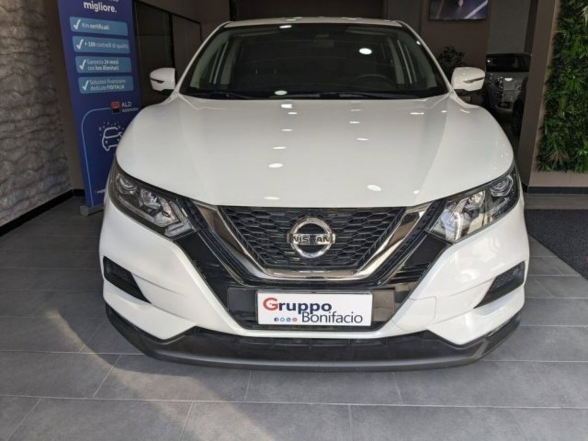 Nissan Qashqai 1.6 dCi 2WD Business (2)
