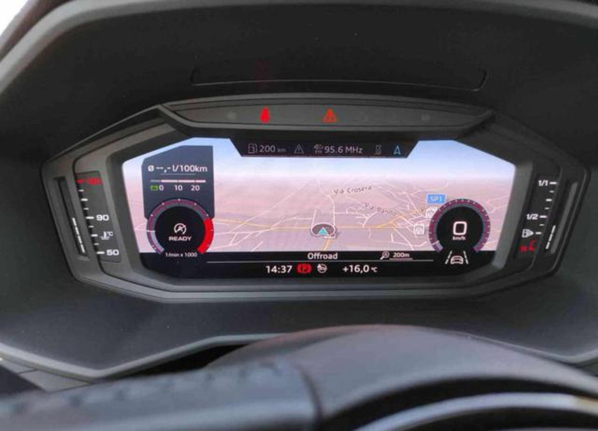 Audi A1 Sportback Sportback 25 1.0 tfsi Business (12)