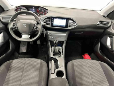 Peugeot 308 BlueHDi 130 S&S Business (7)