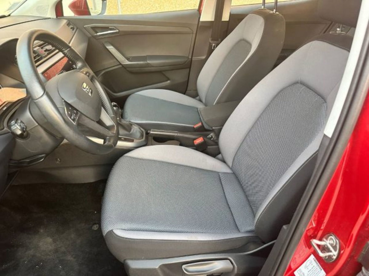SEAT Arona 1.0 ecotsi 95cv (5)