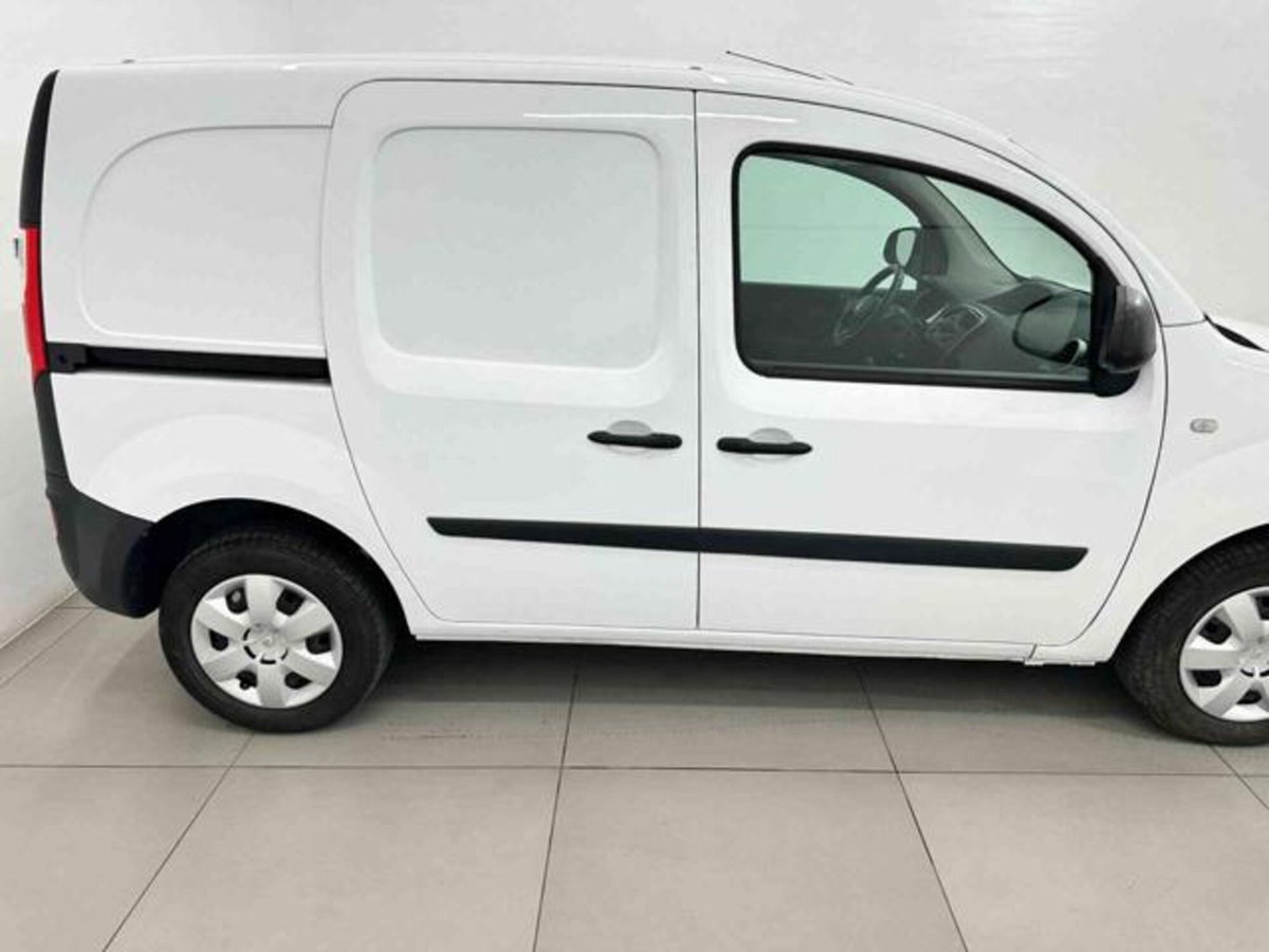 Renault Kangoo 1.5 dCi 90CV F.AP. 4p. Express Gran Confort (6)