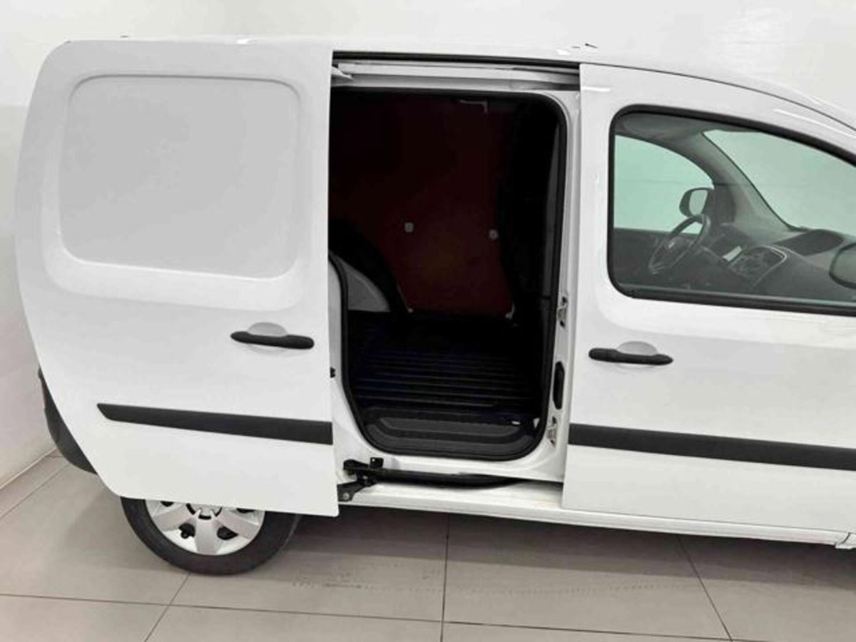 Renault Kangoo 1.5 dCi 90CV F.AP. 4p. Express Gran Confort (8)
