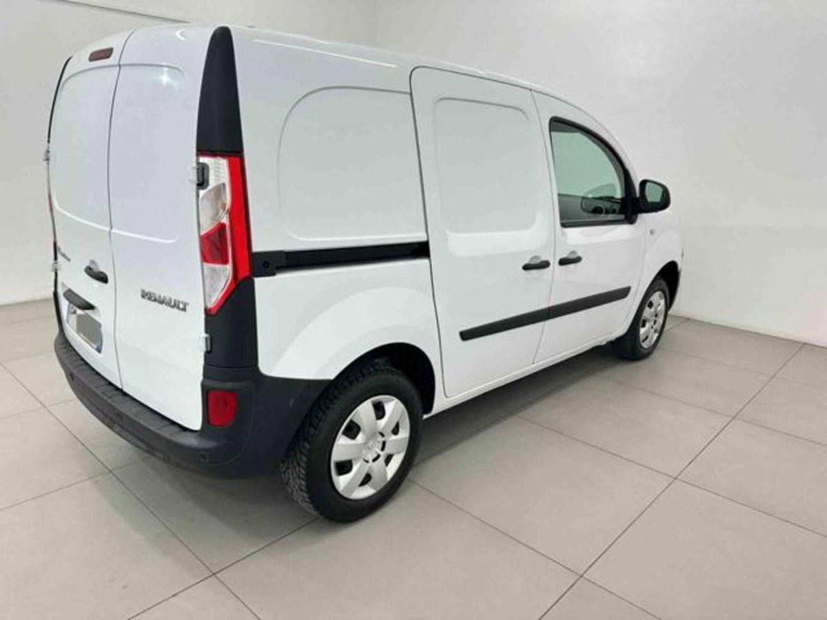 Renault Kangoo 1.5 dCi 75CV F.AP. 3p. Express Compact (4)