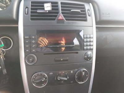 Mercedes-Benz Classe B 180 CDI (14)