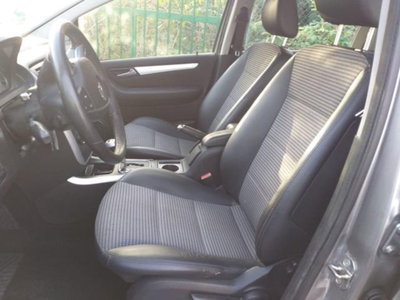 Mercedes-Benz Classe B 180 CDI (6)