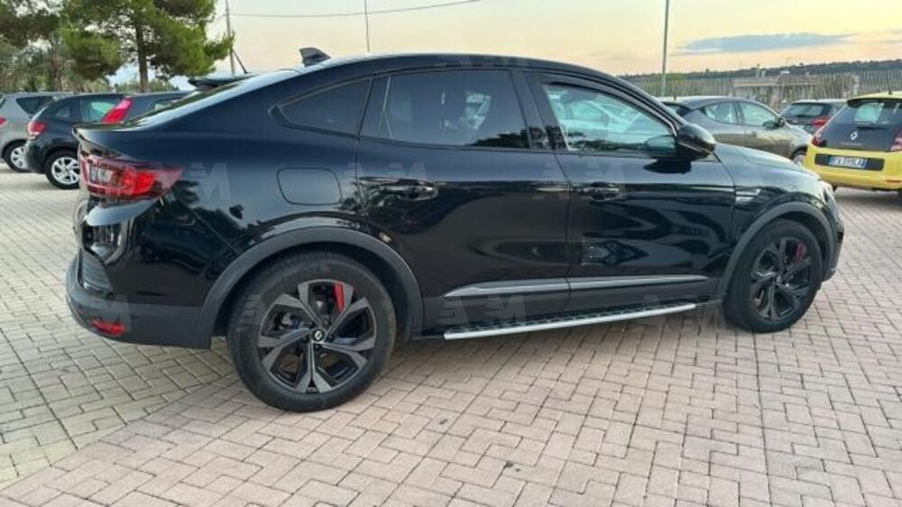 Renault Arkana E-Tech 145 CV R.S. Line (4)