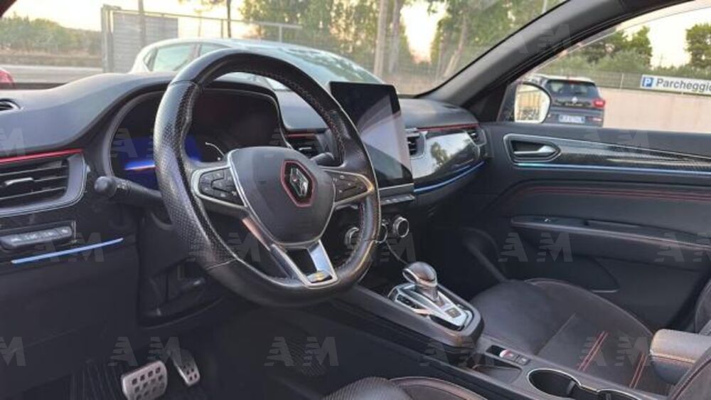 Renault Arkana E-Tech 145 CV R.S. Line (6)