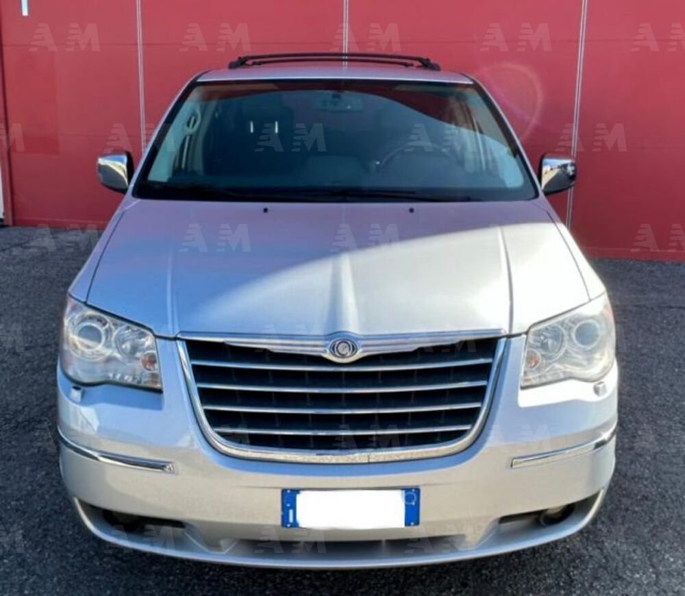 Chrysler Grand Voyager Grand Voyager 2.8 CRD DPF Limited usato