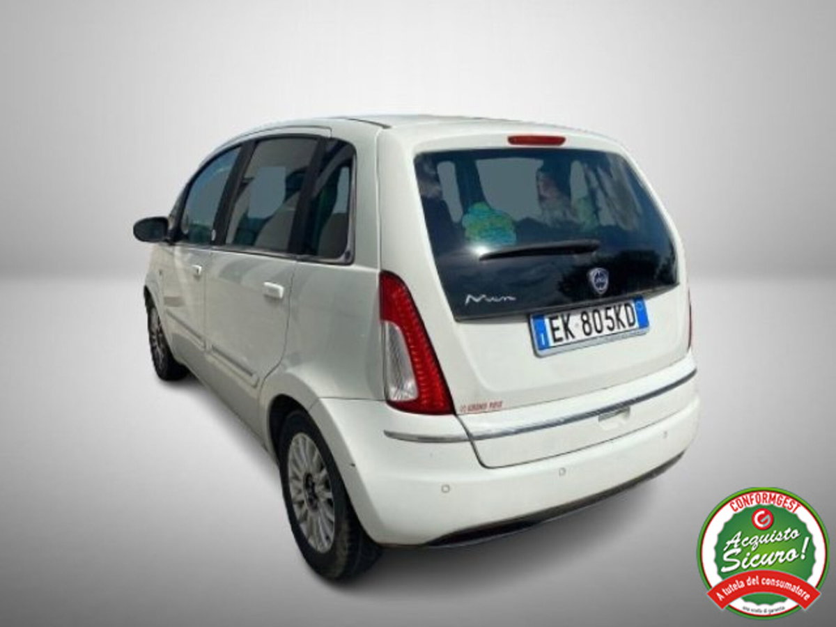 Lancia Musa 1.4 8V Ecochic (GPL) Gold (3)