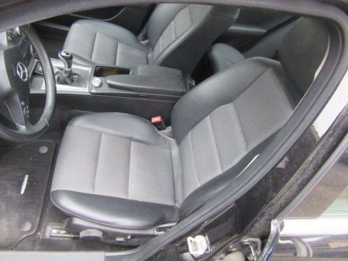 Mercedes-Benz Classe C 220 CDI Eleg. (9)