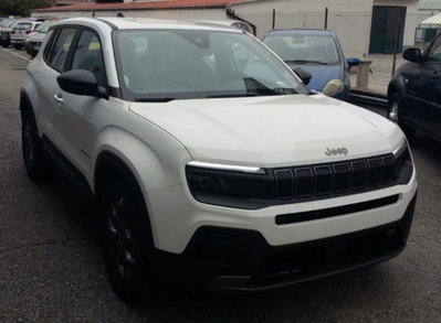 Jeep Avenger 1.2 turbo Longitude fwd 100cv (2)